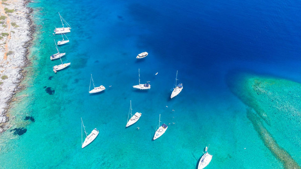 luxury escape sailing